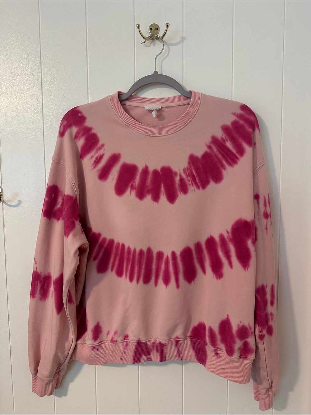 Le Lis Pink Tie Dye Crewneck